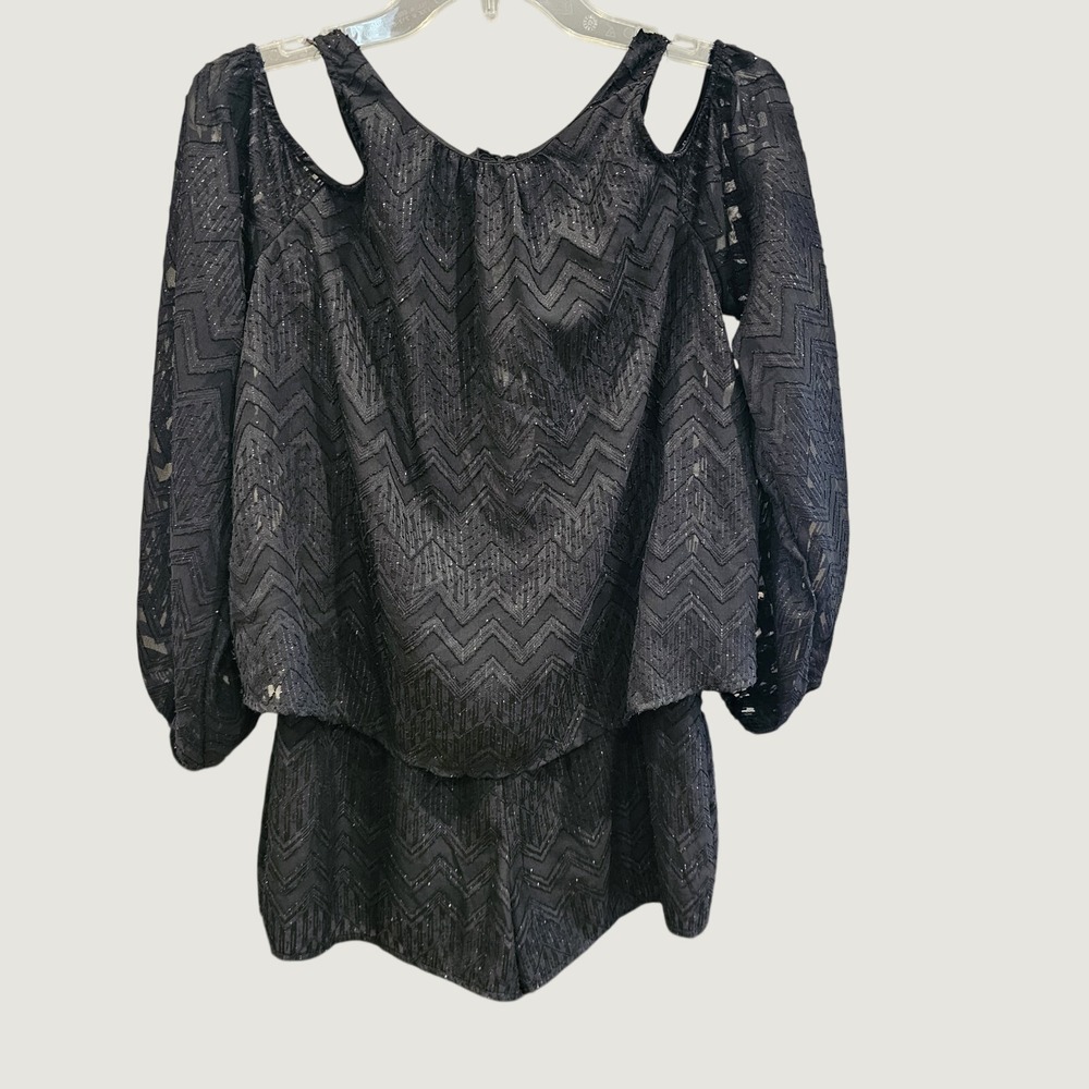 Do Be Small Cold Shoulder Black Shorts Romper Womens P2p 18